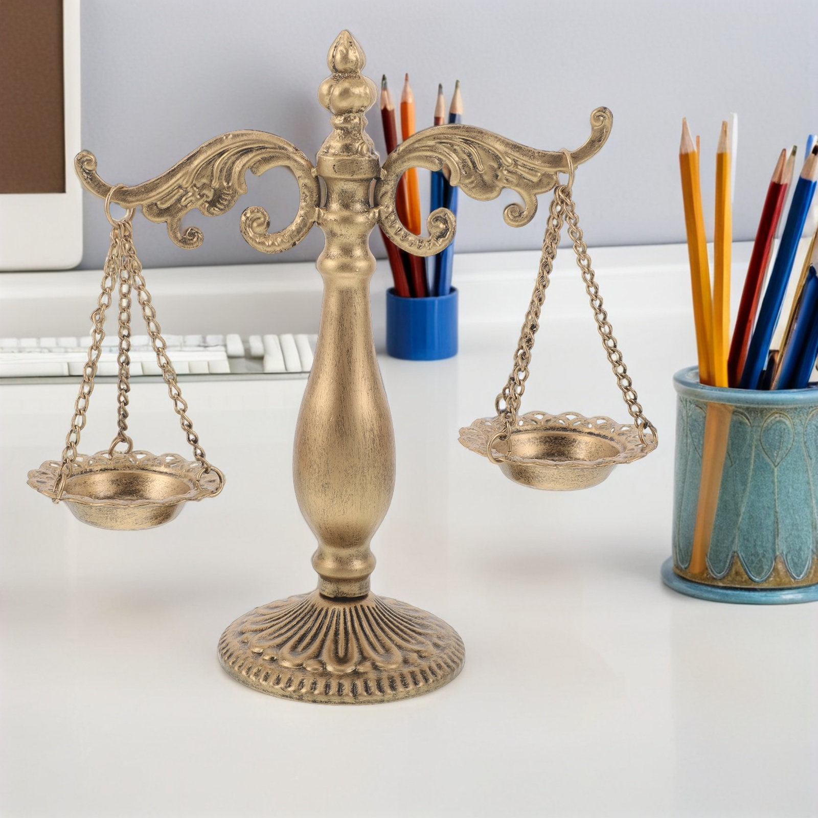 Bilancia a Libra in Metallo St - Home Office With Library recensione e prezzo